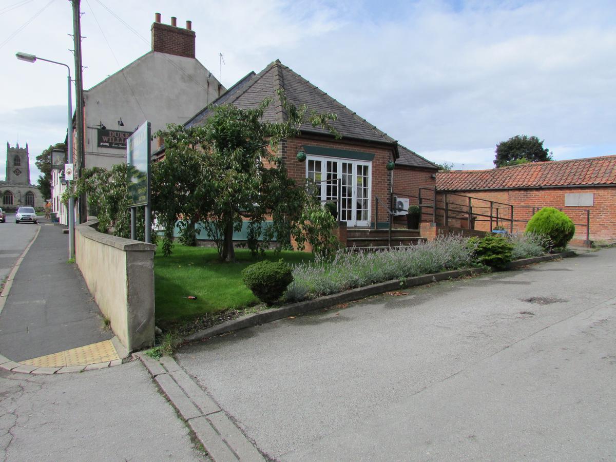 The Duke William Bed & Breakfast Finningley Exterior photo